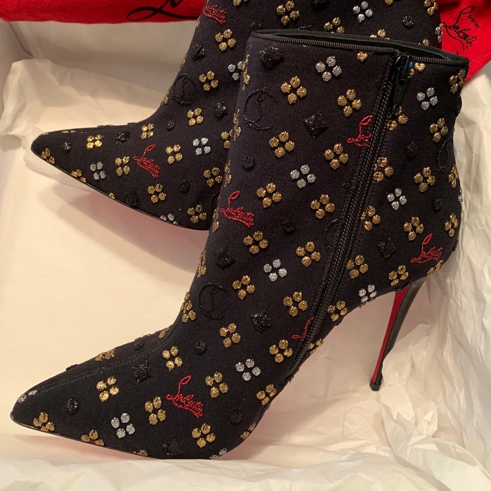 SOLD!!Black So Kate 100 Jacquard Loubi In The Sky